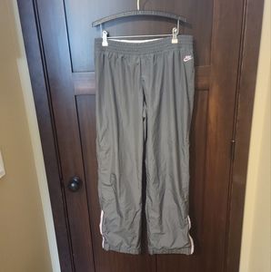 EUC Nike Women’s Track Pants Active Workout Gray & Pink   Size Large 12-14